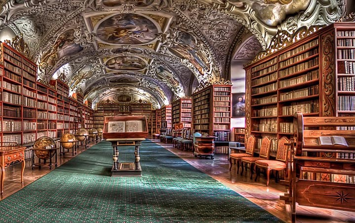 Интересные факты о библиотеках мира